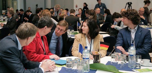 Dynamic Content Image